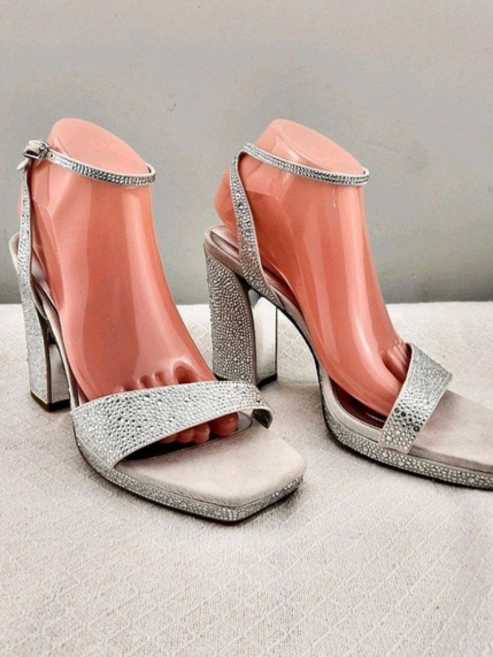 Franco Sarto Women's Size 9.5 L-Daffy Ankle Strap  Heeled Rhinestones Silver  52
